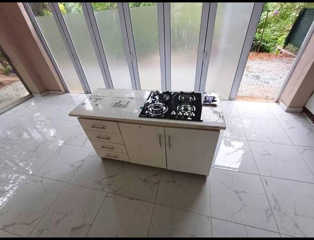 2 BEDROOM PROPERTY TO RENT IN BEREA WEST